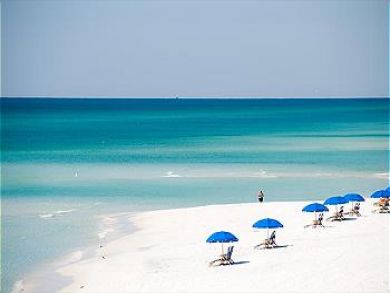 Beaches of South Walton Luxury Accommodation Call Today